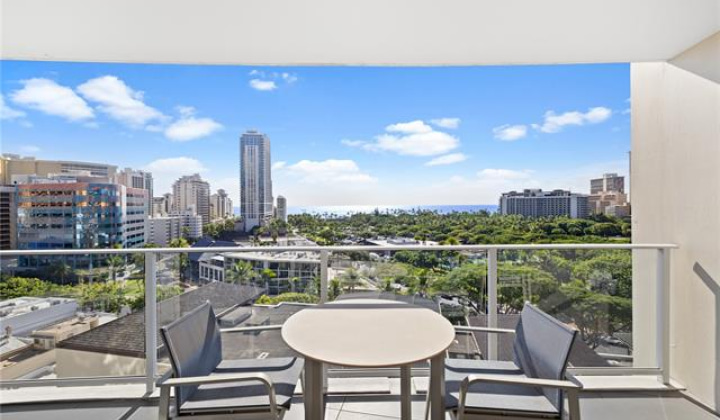 383 Kalaimoku Street,Honolulu,Hawaii,96815,1 ベッドルーム ベッドルーム,1 バスルームバスルーム,コンド / タウンハウス,Kalaimoku,11,18017887