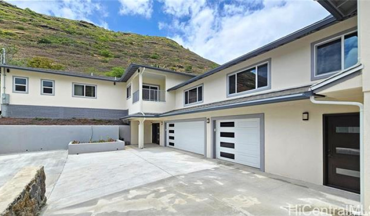 466 Lani Street,Honolulu,Hawaii,96821,4 ベッドルーム ベッドルーム,4 バスルームバスルーム,一戸建て,Lani,19194011