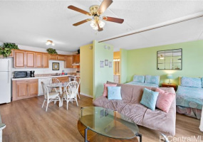 2240 Kuhio Avenue,Honolulu,Hawaii,96815,1 Bedroom Bedrooms,1 BathroomBathrooms,Condo/Townhouse,Kuhio,20,18018564