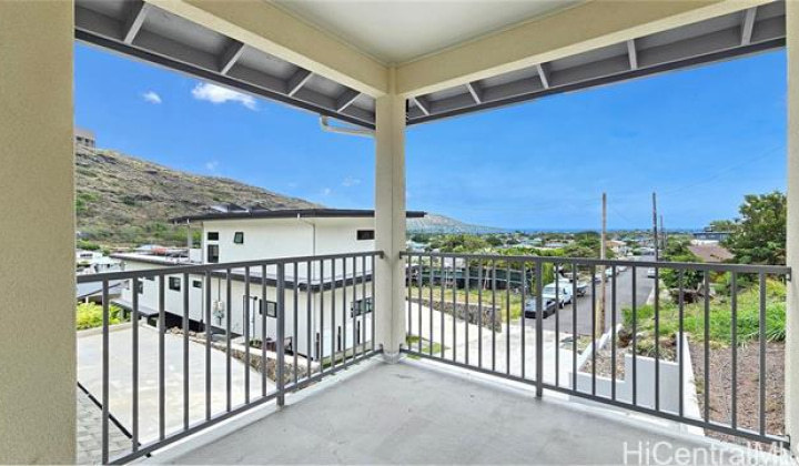 466 Lani Street,Honolulu,Hawaii,96821,4 ベッドルーム ベッドルーム,4 バスルームバスルーム,一戸建て,Lani,19194011