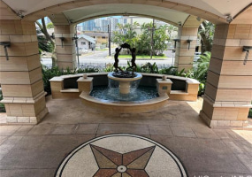 1740 Beretania Street,Honolulu,Hawaii,96826,2 ベッドルーム ベッドルーム,2 バスルームバスルーム,コンド / タウンハウス,Beretania,2,18020340