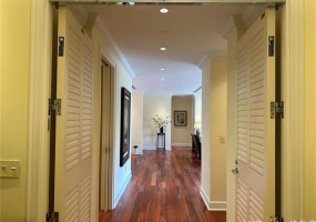 1740 Beretania Street,Honolulu,Hawaii,96826,2 ベッドルーム ベッドルーム,2 バスルームバスルーム,コンド / タウンハウス,Beretania,2,18020340