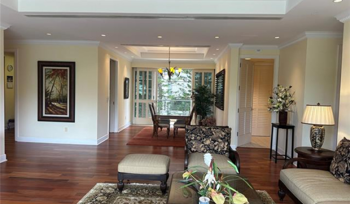 1740 Beretania Street,Honolulu,Hawaii,96826,2 ベッドルーム ベッドルーム,2 バスルームバスルーム,コンド / タウンハウス,Beretania,2,18020340