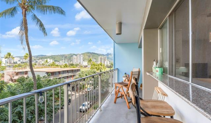 439 Keoniana Street,Honolulu,Hawaii,96815,2 ベッドルーム ベッドルーム,2 バスルームバスルーム,コンド / タウンハウス,Keoniana,5,18491222