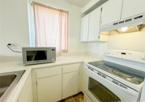2240 Kuhio Avenue,Honolulu,Hawaii,96815,1 Bedroom Bedrooms,1 BathroomBathrooms,Condo/Townhouse,Kuhio,25,18021142