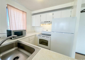 2240 Kuhio Avenue,Honolulu,Hawaii,96815,1 Bedroom Bedrooms,1 BathroomBathrooms,Condo/Townhouse,Kuhio,25,18021142