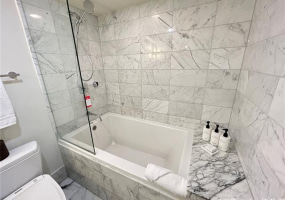 223 Saratoga Road,Honolulu,Hawaii,96815,1 BathroomBathrooms,Condo/Townhouse,Saratoga,12,18022048