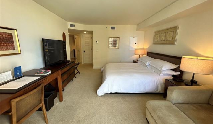 223 Saratoga Road,Honolulu,Hawaii,96815,1 BathroomBathrooms,Condo/Townhouse,Saratoga,12,18022048