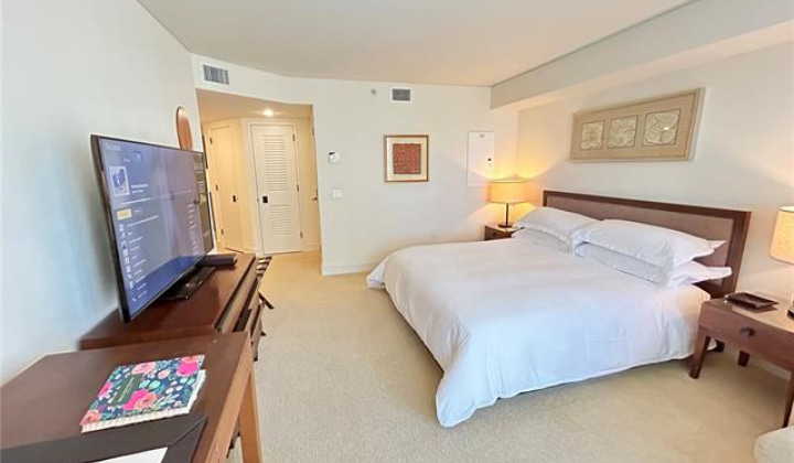 223 Saratoga Road,Honolulu,Hawaii,96815,1 BathroomBathrooms,Condo/Townhouse,Saratoga,12,18022048