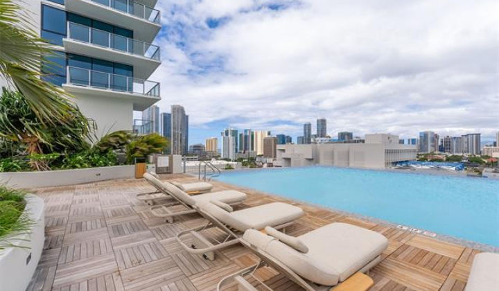 1515 Liona Street,Honolulu,Hawaii,96814,1 ベッドルーム ベッドルーム,1 バスルームバスルーム,コンド / タウンハウス,Liona,36,19197514