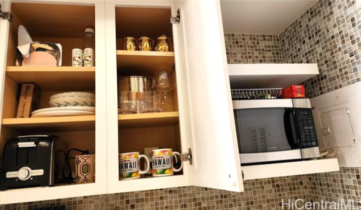 444 Kanakapolei Street,Honolulu,Hawaii,96815,1 BathroomBathrooms,Condo/Townhouse,Kanakapolei,9,18492391