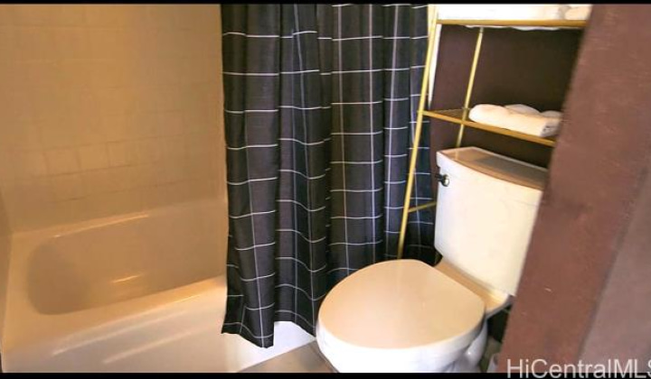 444 Kanakapolei Street,Honolulu,Hawaii,96815,1 BathroomBathrooms,Condo/Townhouse,Kanakapolei,9,18492391