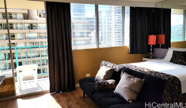 444 Kanakapolei Street,Honolulu,Hawaii,96815,1 BathroomBathrooms,Condo/Townhouse,Kanakapolei,9,18492391