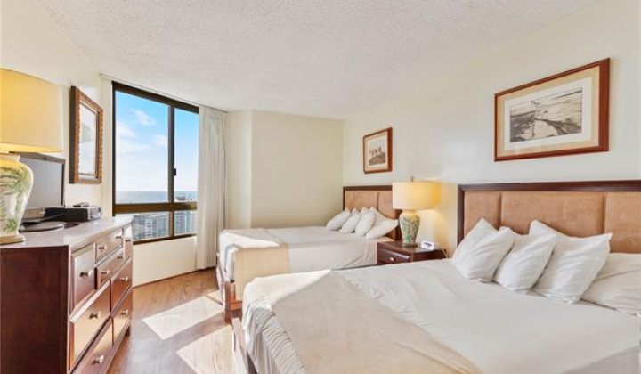 1910 Ala Moana Boulevard,Honolulu,Hawaii,96815,2 Bedrooms Bedrooms,2 BathroomsBathrooms,Condo/Townhouse,Ala Moana,39,18493612