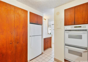 1910 Ala Moana Boulevard,Honolulu,Hawaii,96815,2 Bedrooms Bedrooms,2 BathroomsBathrooms,Condo/Townhouse,Ala Moana,39,18493612