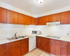 1910 Ala Moana Boulevard,Honolulu,Hawaii,96815,2 Bedrooms Bedrooms,2 BathroomsBathrooms,Condo/Townhouse,Ala Moana,39,18493612