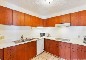 1910 Ala Moana Boulevard,Honolulu,Hawaii,96815,2 Bedrooms Bedrooms,2 BathroomsBathrooms,Condo/Townhouse,Ala Moana,39,18493612