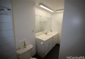 2724 Kahoaloha Lane,Honolulu,Hawaii,96826,2 Bedrooms Bedrooms,2 BathroomsBathrooms,Condo/Townhouse,Kahoaloha,23,18026353
