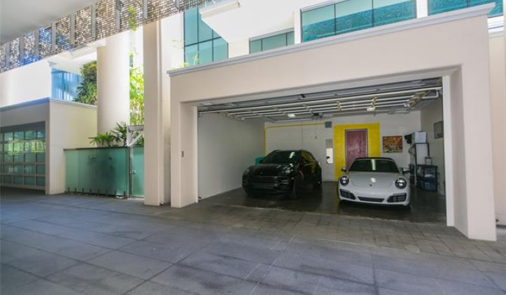 1118 Ala Moana Boulevard,Honolulu,Hawaii,96814,4 ベッドルーム ベッドルーム,3 バスルームバスルーム,コンド / タウンハウス,Ala Moana,1,18026650