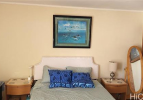 2410 Cleghorn Street,Honolulu,Hawaii,96815,1 Bedroom Bedrooms,1 BathroomBathrooms,Condo/Townhouse,Cleghorn,15,18027901