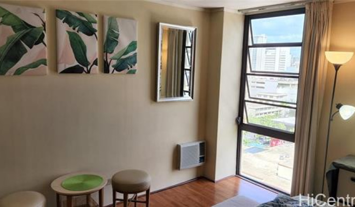 2410 Cleghorn Street,Honolulu,Hawaii,96815,1 Bedroom Bedrooms,1 BathroomBathrooms,Condo/Townhouse,Cleghorn,15,18027901