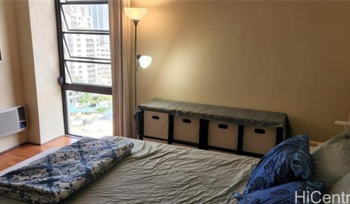 2410 Cleghorn Street,Honolulu,Hawaii,96815,1 Bedroom Bedrooms,1 BathroomBathrooms,Condo/Townhouse,Cleghorn,15,18027901