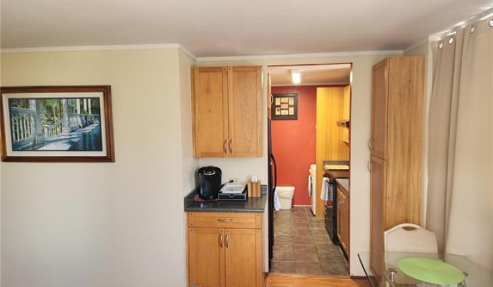 2410 Cleghorn Street,Honolulu,Hawaii,96815,1 Bedroom Bedrooms,1 BathroomBathrooms,Condo/Townhouse,Cleghorn,15,18027901