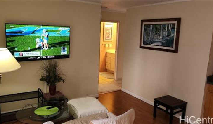 2410 Cleghorn Street,Honolulu,Hawaii,96815,1 Bedroom Bedrooms,1 BathroomBathrooms,Condo/Townhouse,Cleghorn,15,18027901