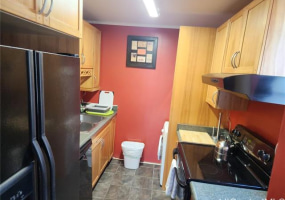 2410 Cleghorn Street,Honolulu,Hawaii,96815,1 Bedroom Bedrooms,1 BathroomBathrooms,Condo/Townhouse,Cleghorn,15,18027901