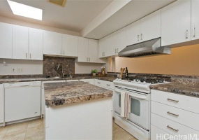 1338 Lekeona Street,Kailua,Hawaii,96734,4 ベッドルーム ベッドルーム,2 バスルームバスルーム,一戸建て,Lekeona,18027923