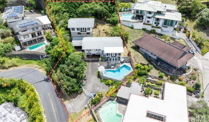 2325/2327 Round Top Drive,Honolulu,Hawaii,96822,5 ベッドルーム ベッドルーム,3 バスルームバスルーム,一戸建て,Round Top,18028518