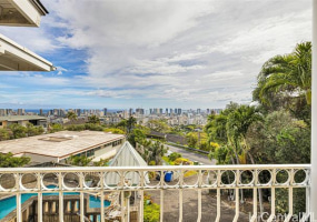 1205 Ikena Circle,Honolulu,Hawaii,96821,3 ベッドルーム ベッドルーム,4 バスルームバスルーム,一戸建て,Ikena,17643220