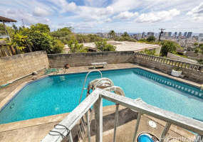 2325/2327 Round Top Drive,Honolulu,Hawaii,96822,5 ベッドルーム ベッドルーム,3 バスルームバスルーム,一戸建て,Round Top,18028518