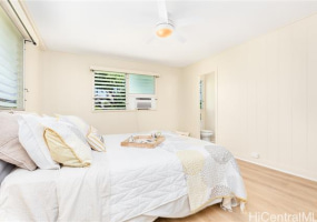 1305 Ainapua Street,Honolulu,Hawaii,96819,3 Bedrooms Bedrooms,2 BathroomsBathrooms,Single family,Ainapua,18030740