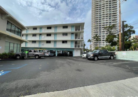 2873 King Street,Honolulu,Hawaii,96826,1 Bedroom Bedrooms,1 BathroomBathrooms,Condo/Townhouse,King,2,18623262