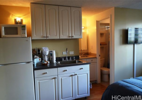 2463 Kuhio Avenue,Honolulu,Hawaii,96815,1 BathroomBathrooms,Condo/Townhouse,Kuhio,5,18032761