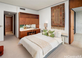 3869 Pokapahu Place,Honolulu,Hawaii,96816,5 Bedrooms Bedrooms,5 BathroomsBathrooms,Single family,Pokapahu,18033626