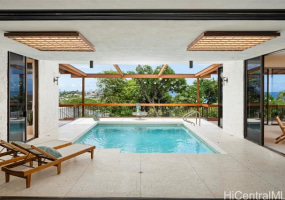 3869 Pokapahu Place,Honolulu,Hawaii,96816,5 Bedrooms Bedrooms,5 BathroomsBathrooms,Single family,Pokapahu,18033626