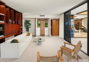 3869 Pokapahu Place,Honolulu,Hawaii,96816,5 Bedrooms Bedrooms,5 BathroomsBathrooms,Single family,Pokapahu,18033626