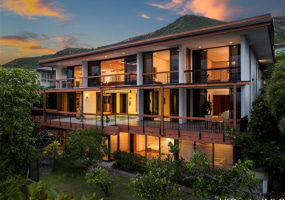 3869 Pokapahu Place,Honolulu,Hawaii,96816,5 Bedrooms Bedrooms,5 BathroomsBathrooms,Single family,Pokapahu,18033626