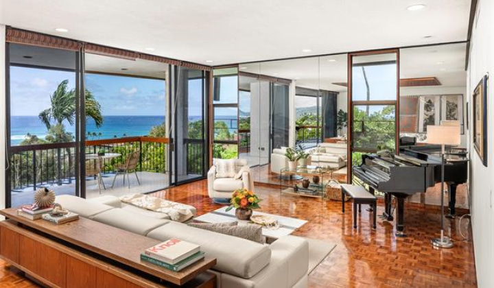 3869 Pokapahu Place,Honolulu,Hawaii,96816,5 Bedrooms Bedrooms,5 BathroomsBathrooms,Single family,Pokapahu,18033626