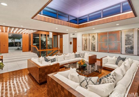 3869 Pokapahu Place,Honolulu,Hawaii,96816,5 Bedrooms Bedrooms,5 BathroomsBathrooms,Single family,Pokapahu,18033626