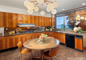 3869 Pokapahu Place,Honolulu,Hawaii,96816,5 Bedrooms Bedrooms,5 BathroomsBathrooms,Single family,Pokapahu,18033626