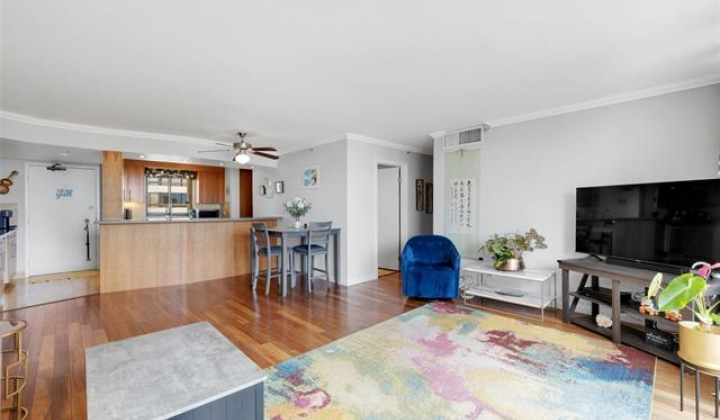 581 Kamoku Street,Honolulu,Hawaii,96826,2 Bedrooms Bedrooms,2 BathroomsBathrooms,Condo/Townhouse,Kamoku,24,18034196