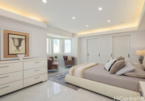 875 Ikena Circle,Honolulu,Hawaii,96821,5 ベッドルーム ベッドルーム,5 バスルームバスルーム,一戸建て,Ikena,18036938
