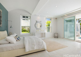 875 Ikena Circle,Honolulu,Hawaii,96821,5 ベッドルーム ベッドルーム,5 バスルームバスルーム,一戸建て,Ikena,18036938