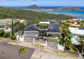 875 Ikena Circle,Honolulu,Hawaii,96821,5 ベッドルーム ベッドルーム,5 バスルームバスルーム,一戸建て,Ikena,18036938