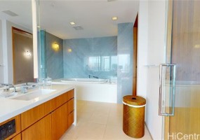 1009 Kapiolani Boulevard,Honolulu,Hawaii,96814,4 ベッドルーム ベッドルーム,4 バスルームバスルーム,コンド / タウンハウス,Kapiolani,48,18037196