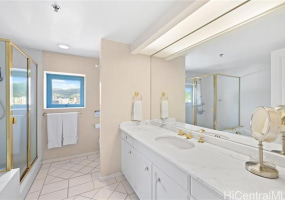 1341 Kapiolani Boulevard,Honolulu,Hawaii,96814,2 ベッドルーム ベッドルーム,2 バスルームバスルーム,コンド / タウンハウス,Kapiolani,25,18037935