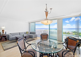1341 Kapiolani Boulevard,Honolulu,Hawaii,96814,2 ベッドルーム ベッドルーム,2 バスルームバスルーム,コンド / タウンハウス,Kapiolani,25,18037935